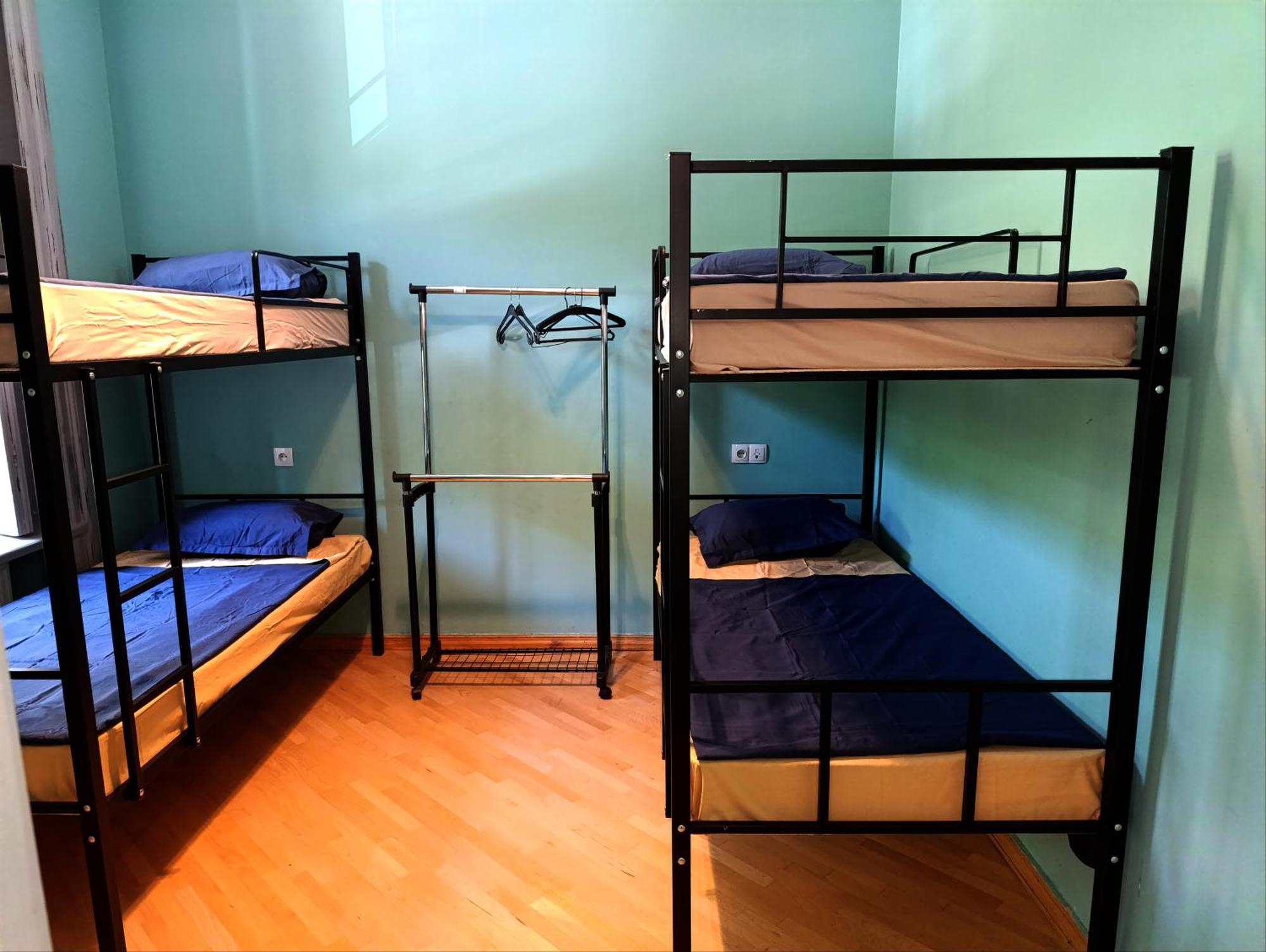 J Square Hostel Tbilisi ภายนอก รูปภาพ